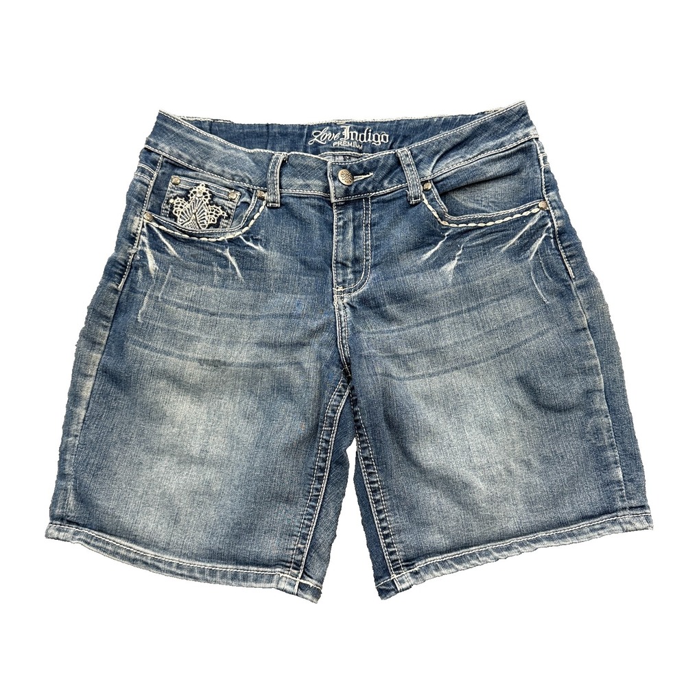 Love‎ Indigo Women's Denim Shorts Size 6 Bermuda Embellished Distressed Grunge